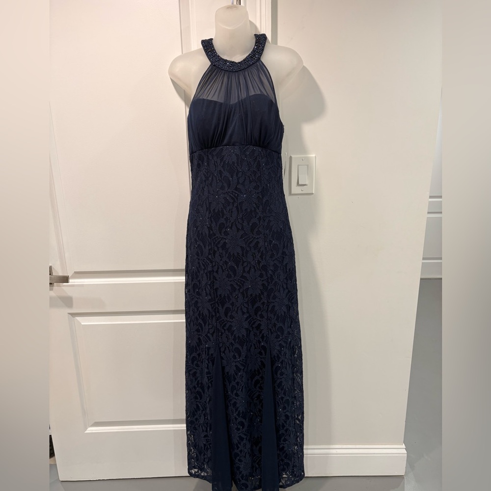 Elegant Navy Lace Evening Gown
